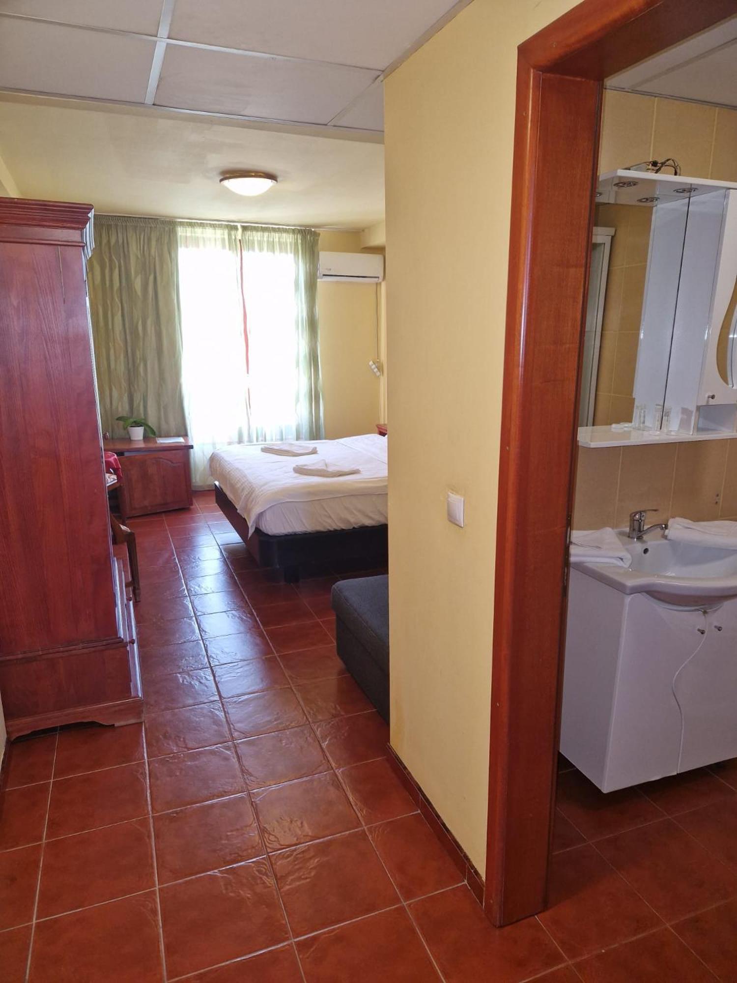 Hotel Francesca ทิมิชัวรา ภายนอก รูปภาพ