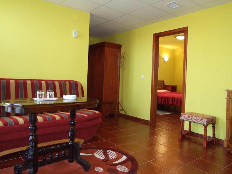 Hotel Francesca ทิมิชัวรา ภายนอก รูปภาพ