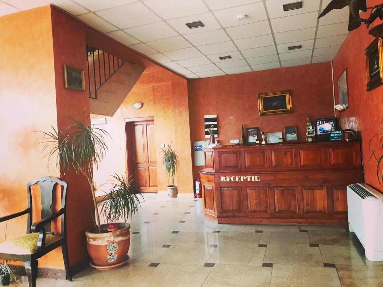Hotel Francesca ทิมิชัวรา ภายนอก รูปภาพ